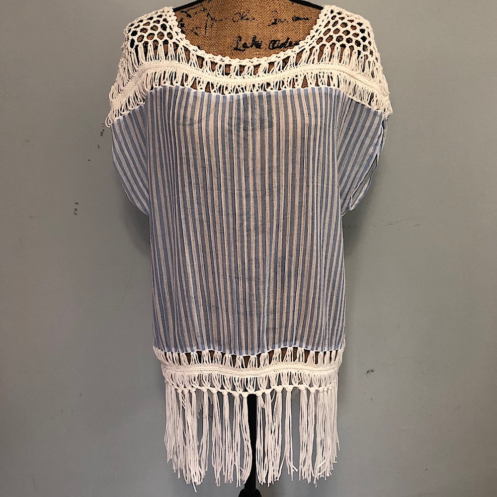 Steve Madden Blue & White Crochet Top Free Size